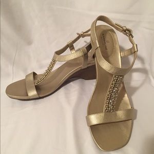 Gold Sandals Size 10
